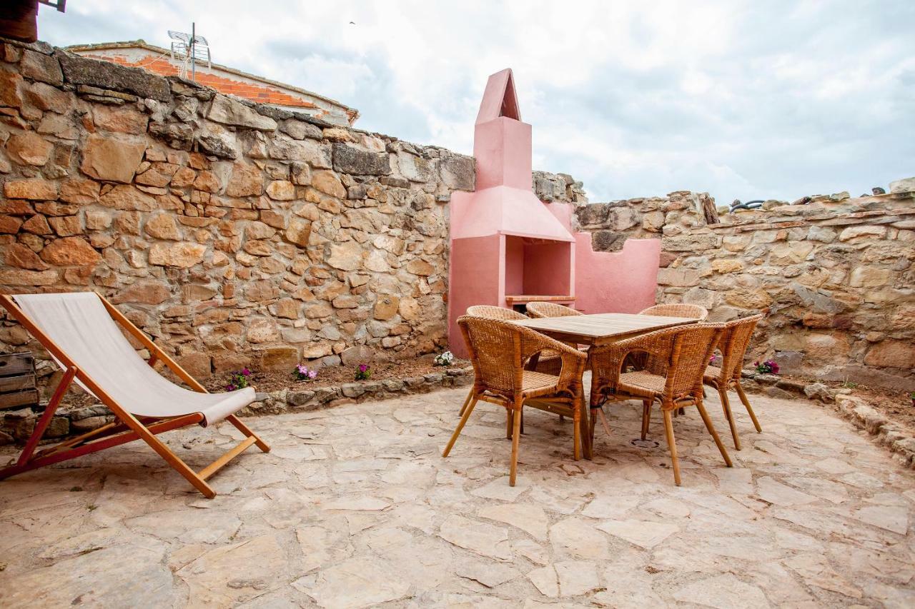 Rustikalpuente Casa De Baldovar Exteriér fotografie