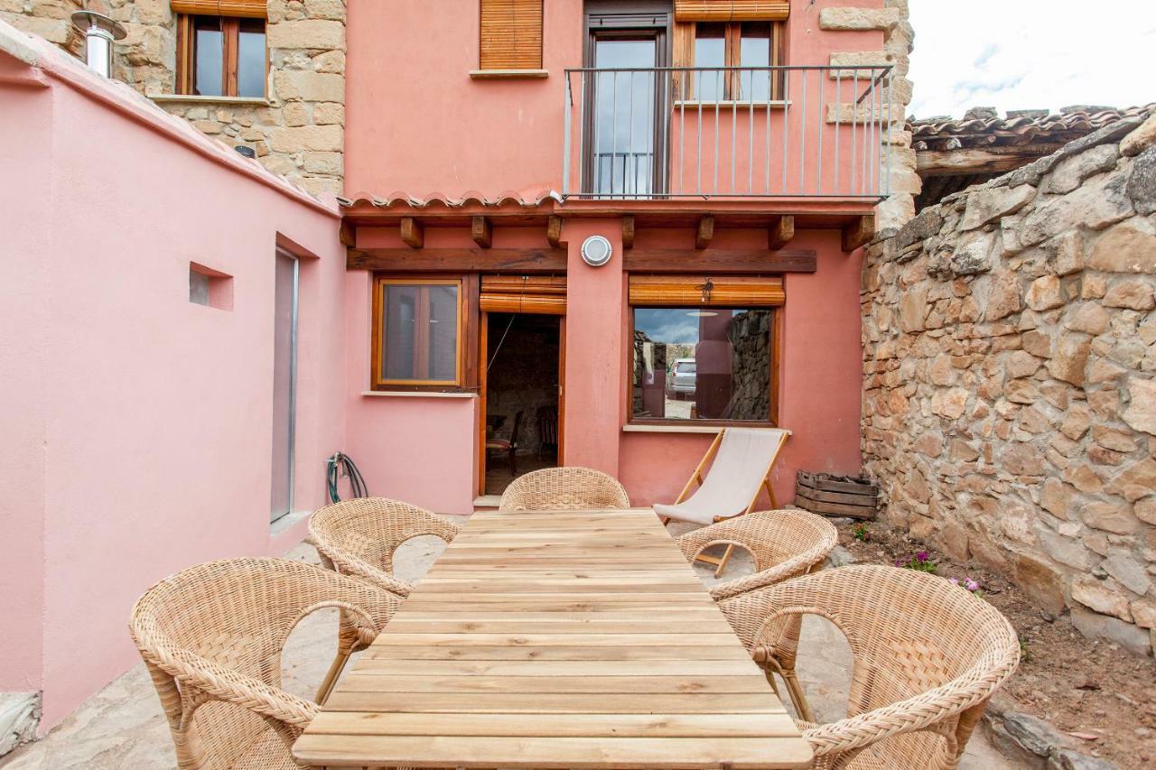 Rustikalpuente Casa De Baldovar Exteriér fotografie